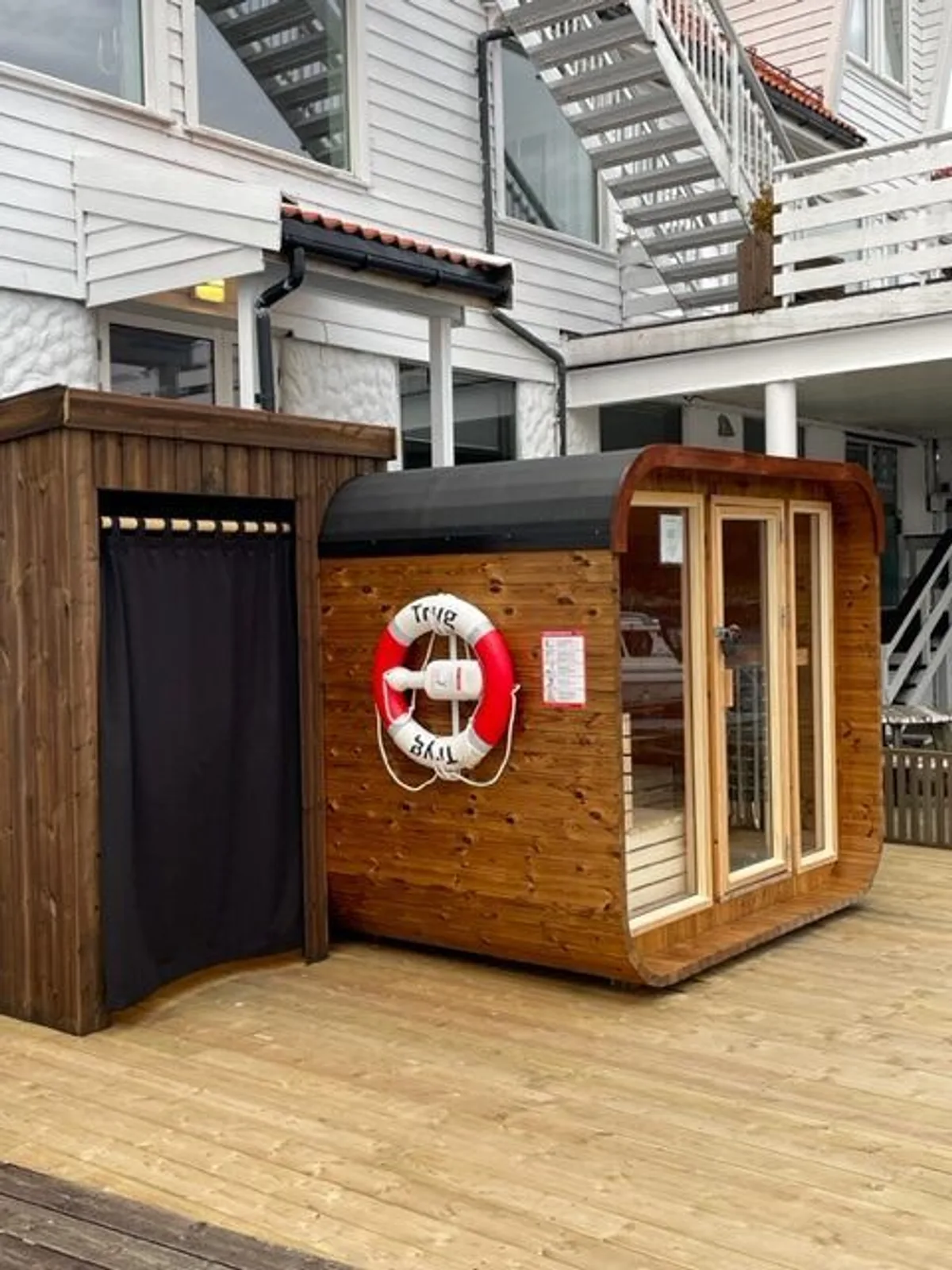 Alver Damp og Dypp in Isdalstø