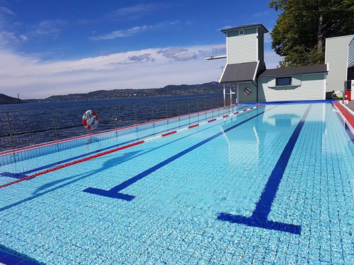 Nordnes Sjøbad outdoor seawater pool and sauna on the Nordnes peninsula in Bergen, Norway