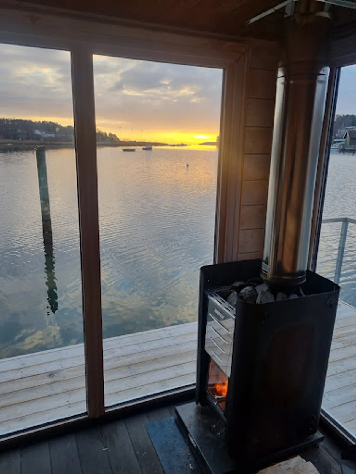 Varmr Sauna in Husøysund